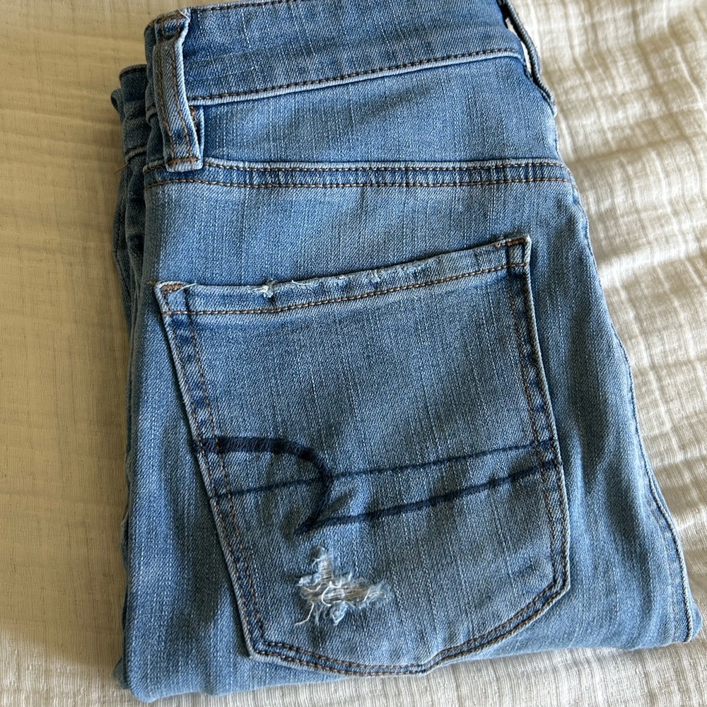 American Eagle Outfitters Light Blue Skinny Jeans